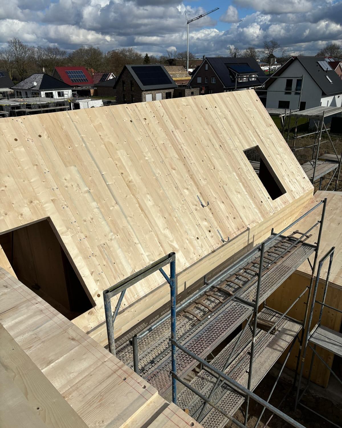 CLT-Dachelement in Massivholzbauweise